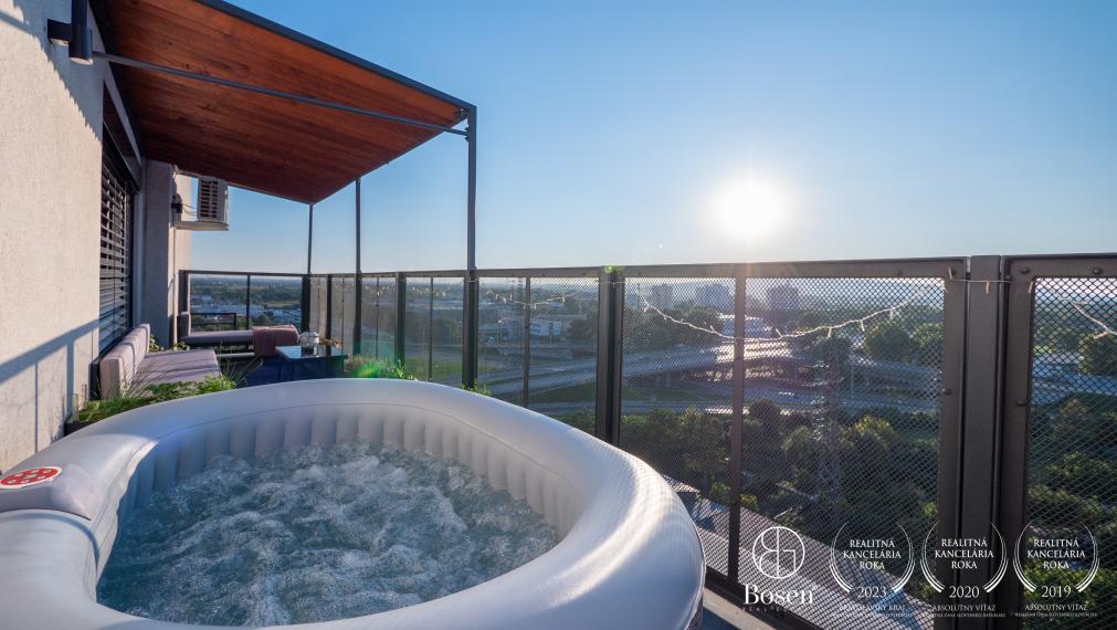 BOSEN | Nadštandardný 3 izbový byt s veľkou terasou a skladom v projekte FLAT 75, Petržalka, 110 m2