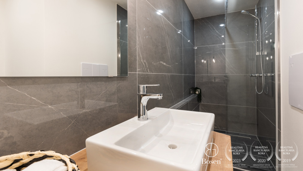 BOSEN | Rezervované - Čisto nový 2i byt na prenájom, Výstavná, Nitra - Chrenová