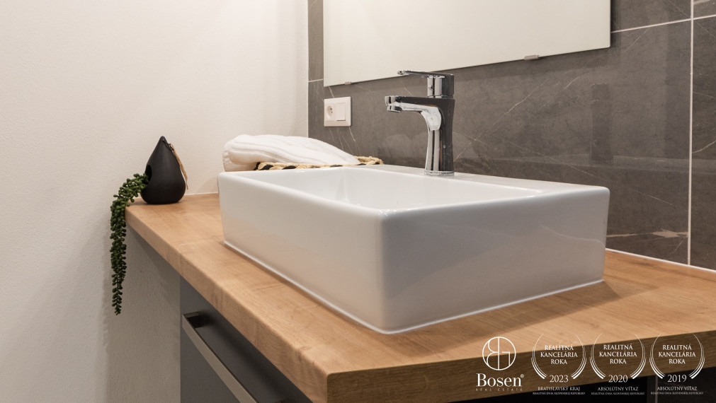 BOSEN | Rezervované - Čisto nový 2i byt na prenájom, Výstavná, Nitra - Chrenová