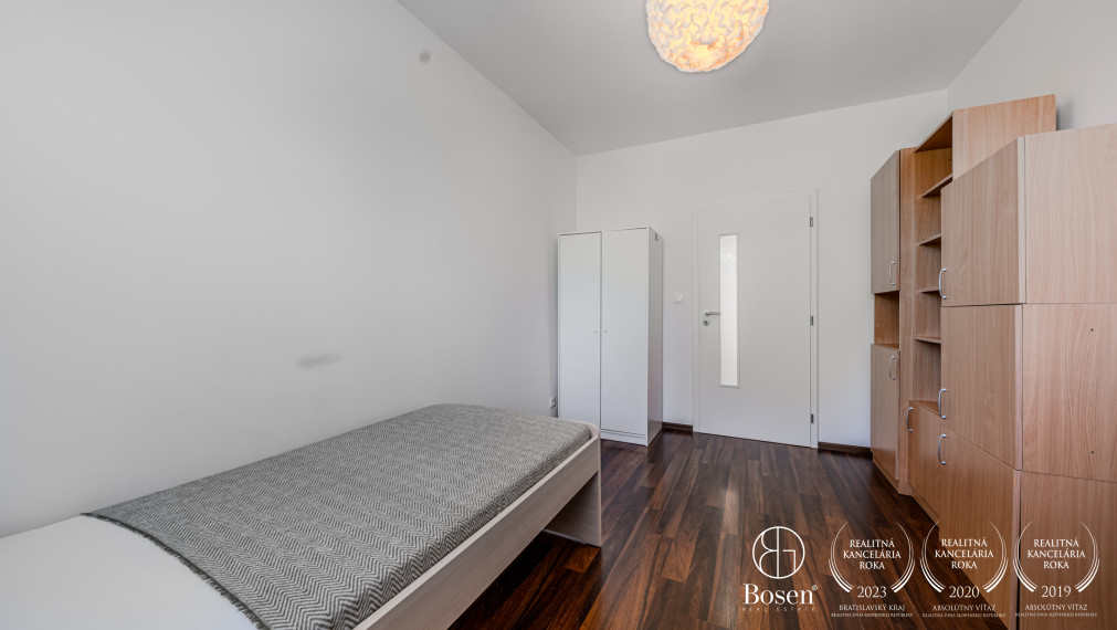 PREDANÉ - BOSEN | 3 izbový byt s loggiou, Petržalka, 73 m2