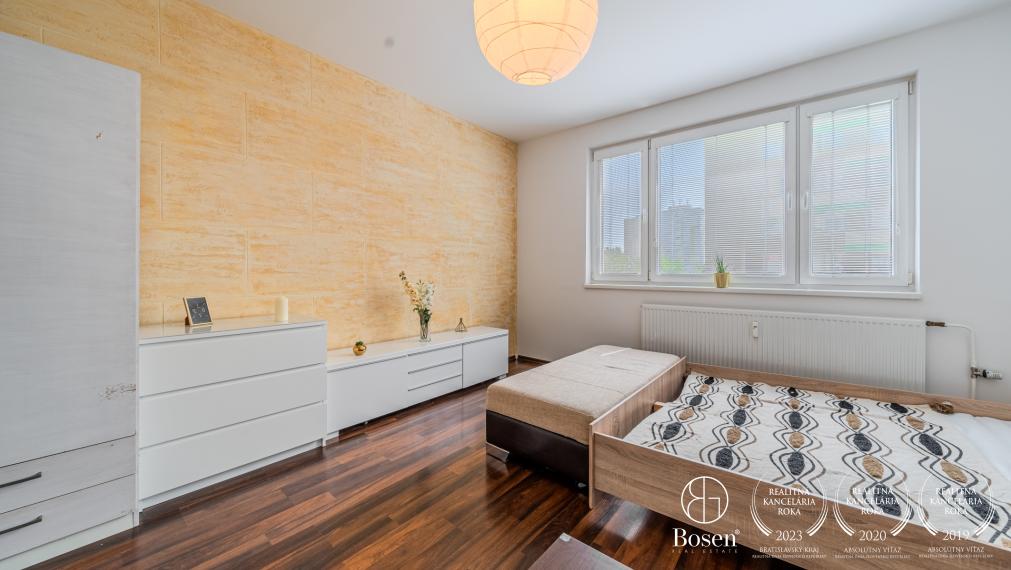 PREDANÉ - BOSEN | 3 izbový byt s loggiou, Petržalka, 73 m2