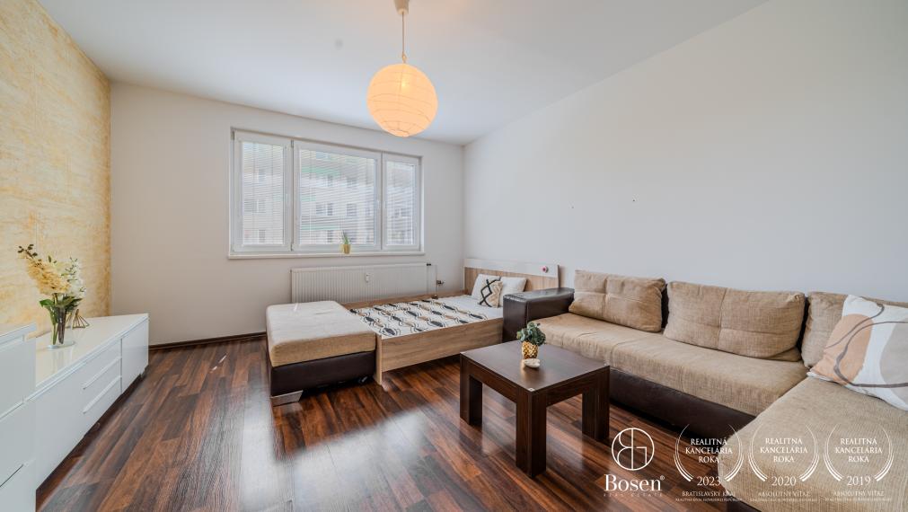 PREDANÉ - BOSEN | 3 izbový byt s loggiou, Petržalka, 73 m2
