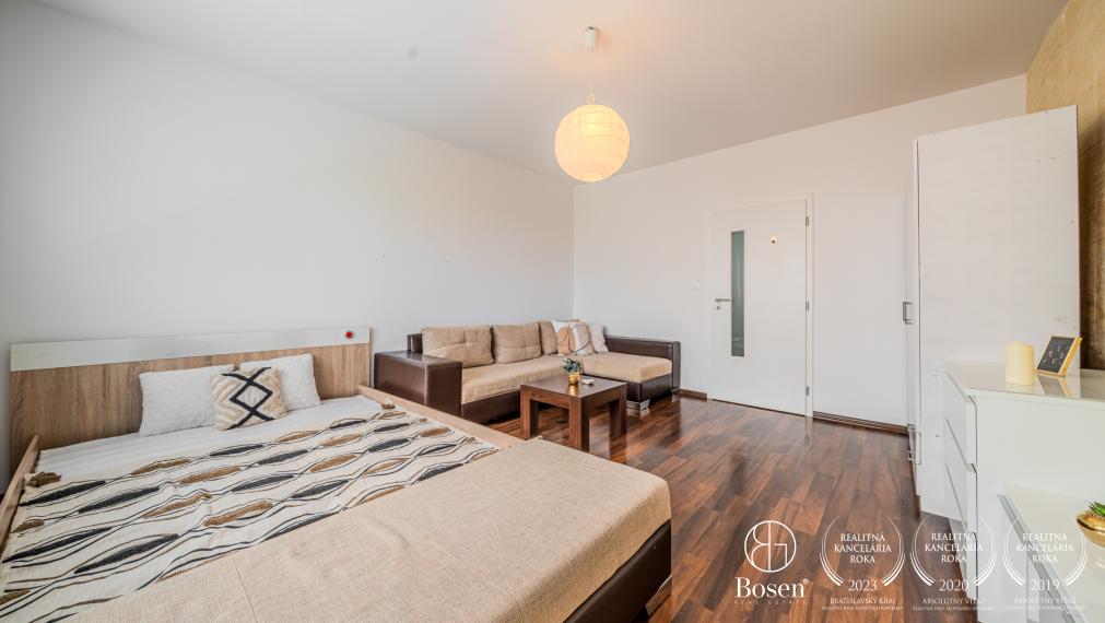 PREDANÉ - BOSEN | 3 izbový byt s loggiou, Petržalka, 73 m2