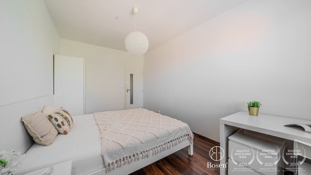 PREDANÉ - BOSEN | 3 izbový byt s loggiou, Petržalka, 73 m2