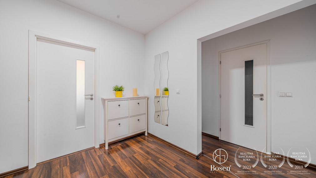 PREDANÉ - BOSEN | 3 izbový byt s loggiou, Petržalka, 73 m2