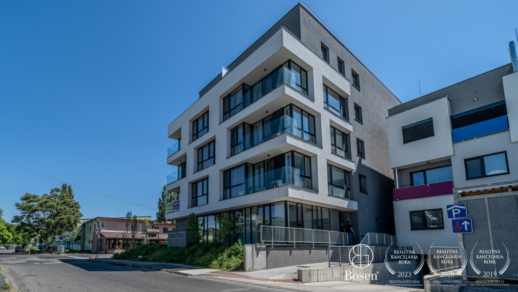 BOSEN | Zariadený 3 izb. byt s parkovacím miestom a balkónom v novostavbe SEPTIMO 2, Údernícka, Petržalka, 67 m2