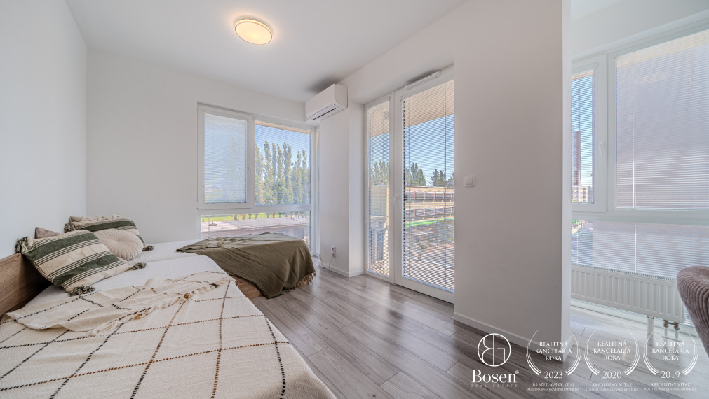 BOSEN | Zariadený 3 izb. byt s parkovacím miestom a balkónom v novostavbe SEPTIMO 2, Údernícka, Petržalka, 67 m2