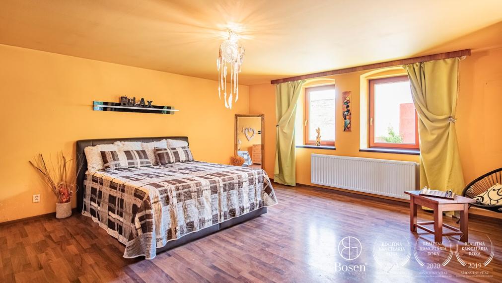 BOSEN |  REZERVOVANY príjemný vidiecky dom s rozsiahlym pozemkom 1251m2