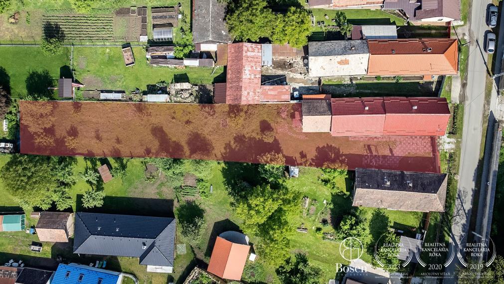 BOSEN |  REZERVOVANY príjemný vidiecky dom s rozsiahlym pozemkom 1251m2