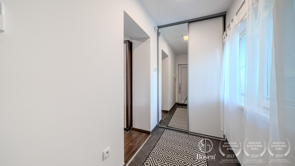 BOSEN | 4 izbový rodinný dom za cenu bytu v Bratislave, Karlova Ves