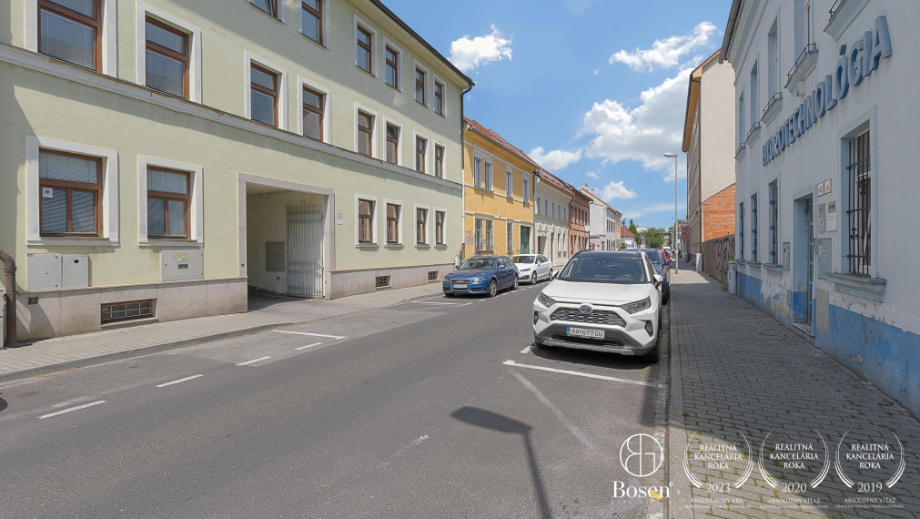 BOSEN | Prenájom kancelárskeho priestoru, Čajakova 13, Bratislava 1 – Staré Mesto
