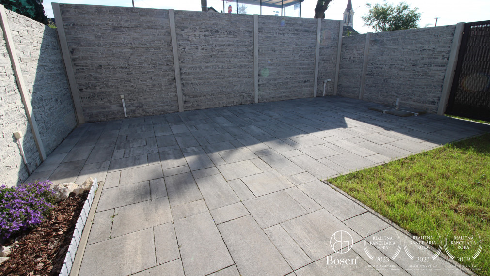 BOSEN| Na prenájom rodinný dom, Rohožník