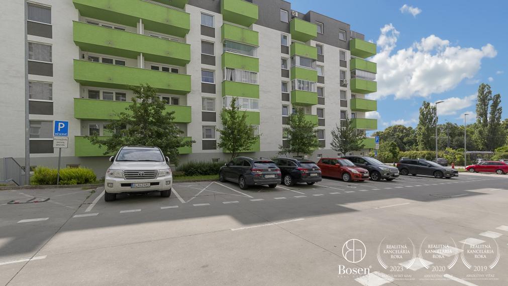 PREDANÉ: BOSEN | Zariadený 1kk byt v novostavbe, Rustaveliho, Rača 42 m2