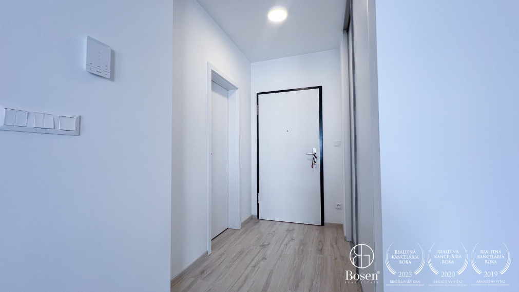 BOSEN | klimatizovaný 3 izbový byt s garážovým státím v novostavbe NUPPU