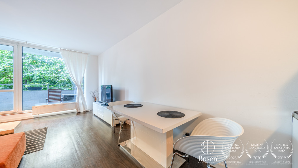 BOSEN |  klimatizovaný 2 izbový byt v Bratislave - Ružinov, komplex Koloseo