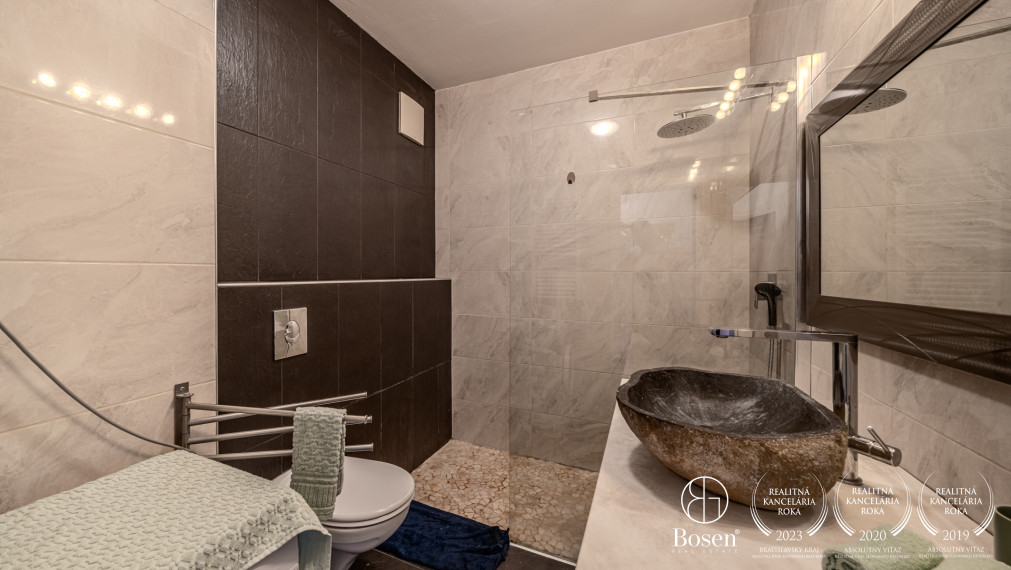 BOSEN |  klimatizovaný 2 izbový byt v Bratislave - Ružinov, komplex Koloseo