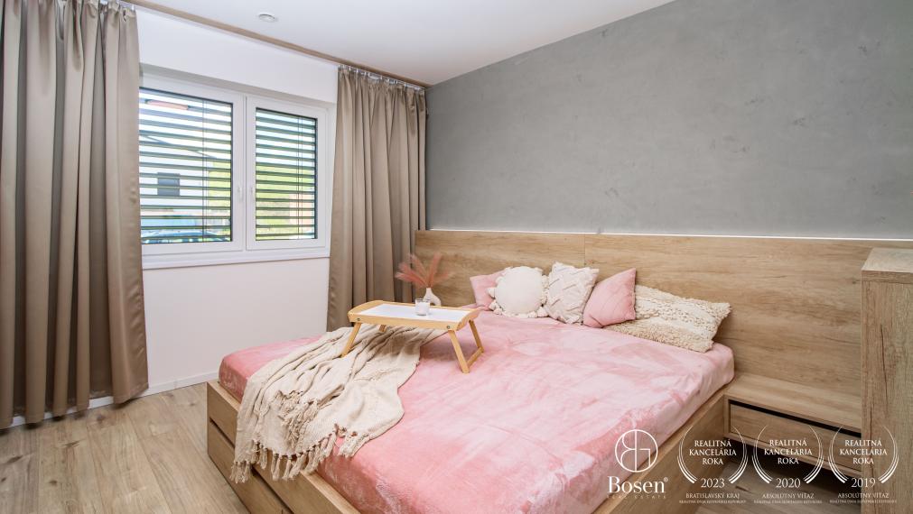 REZERVOVANÉ | BOSEN | 4 izbová novostavba rodinného domu - Trenčianske Mitice