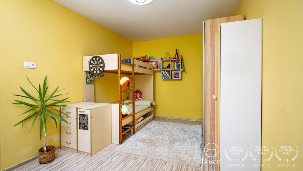 BOSEN | Na predaj rodinný dom  - Motešice