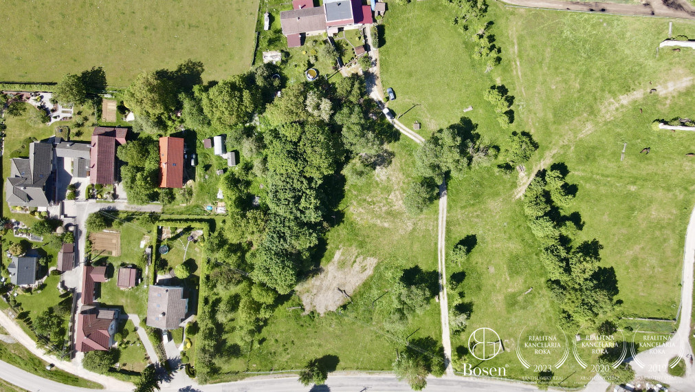 BOSEN | Na predaj rodinný dom  - Motešice