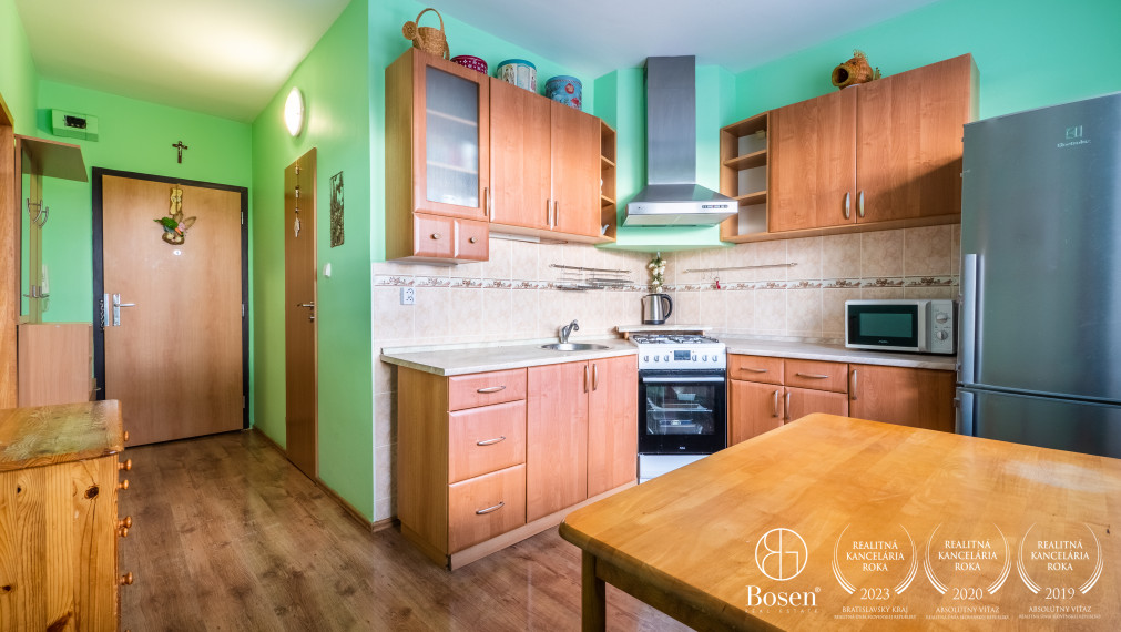 BOSEN | Na prenájom 1 izbový byt Štúrova ulica Malacky