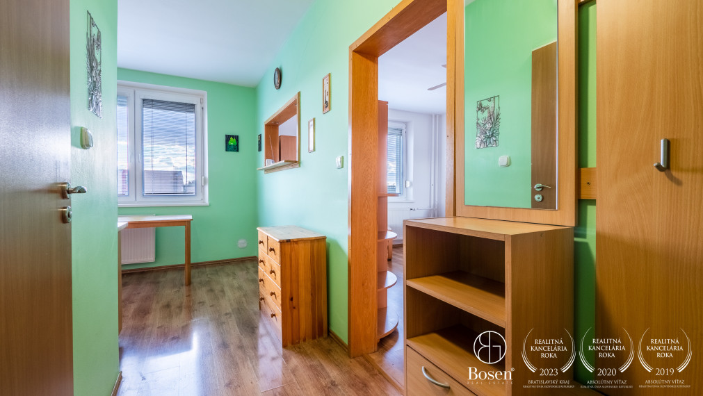 BOSEN | Na prenájom 1 izbový byt Štúrova ulica Malacky