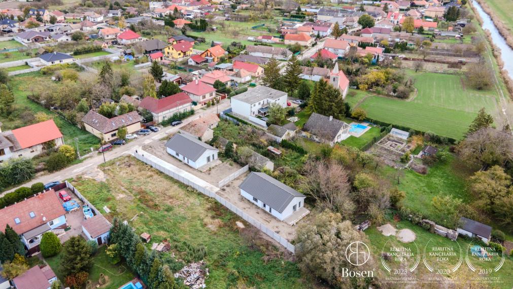 BOSEN | Novostavba 4 izbového bungalovu s pozemkom 500 m2, Horný Bar