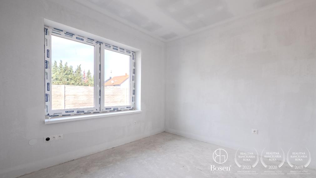 BOSEN | Novostavba 4 izbového bungalovu s pozemkom 500 m2, Horný Bar