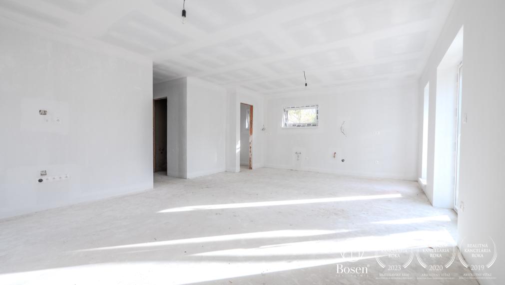 BOSEN | Novostavba 4 izbového bungalovu s pozemkom 500 m2, Horný Bar