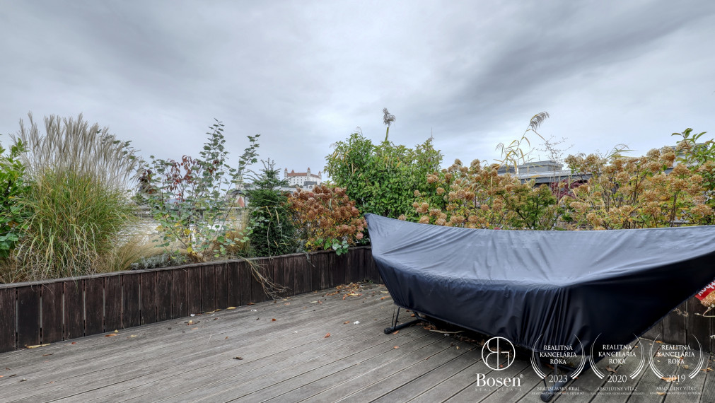 BOSEN | 4-izb. mezonet, 217m2 + 83m2 terasa, Palác Motešických