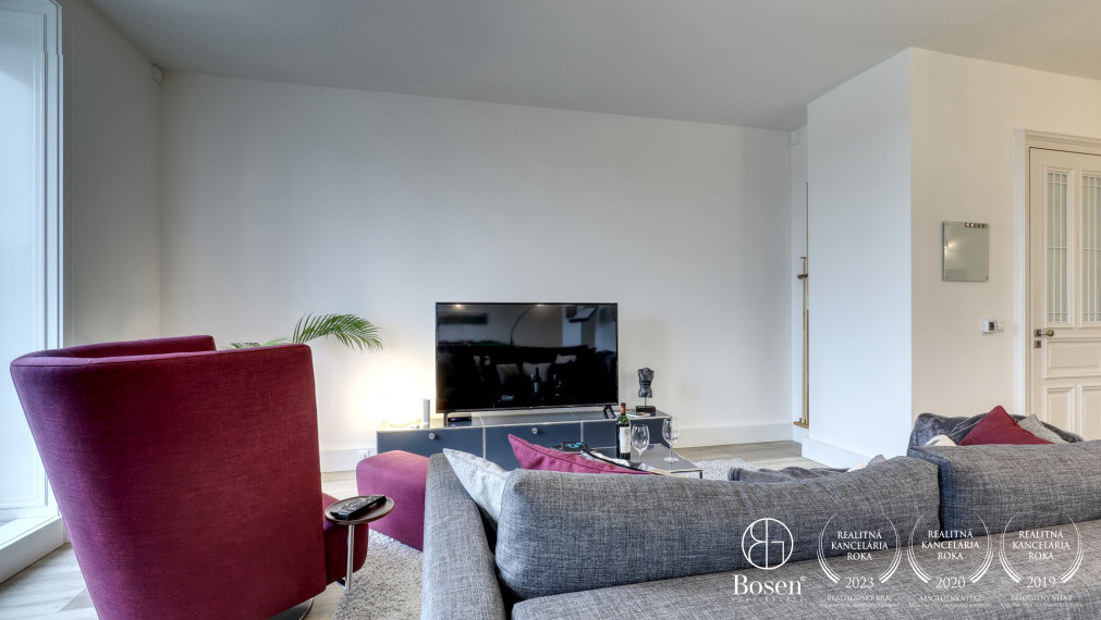 BOSEN | 4-izb. mezonet, 217m2 + 83m2 terasa, Palác Motešických