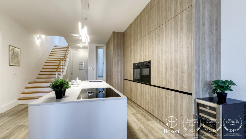 BOSEN | 4-izb. mezonet, 217m2 + 83m2 terasa, Palác Motešických