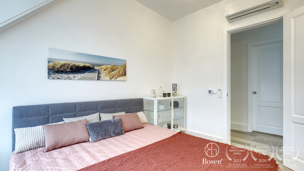 BOSEN | 4-izb. mezonet, 217m2 + 83m2 terasa, Palác Motešických