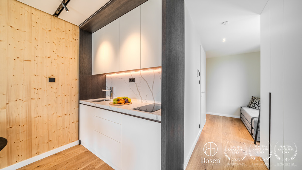 BOSEN | Investment apartment in the LuxApartments project, Penati Golf Resort