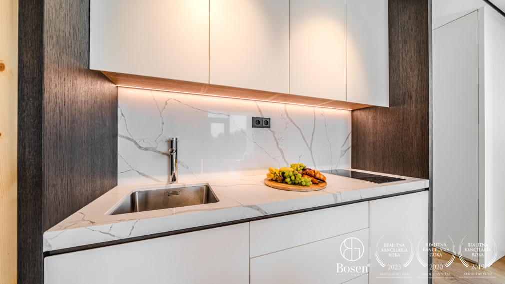 BOSEN | Investment apartment in the LuxApartments project, Penati Golf Resort