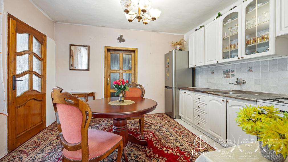 BOSEN | REZERVOVANÉ!! Na predaj domček vhodný na trvalé bývanie ako aj chalupa, Závod