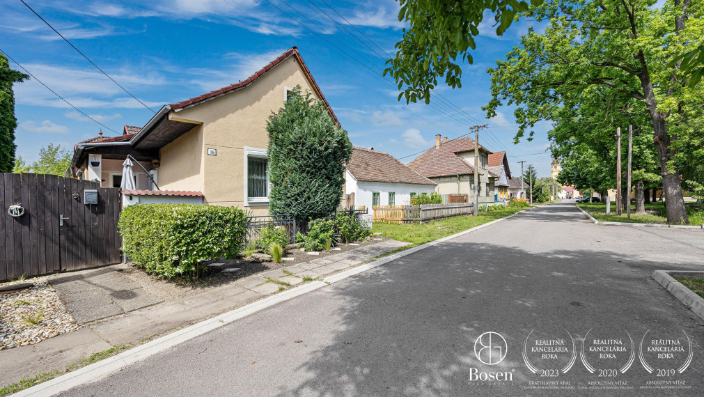 BOSEN | REZERVOVANÉ!! Na predaj domček vhodný na trvalé bývanie ako aj chalupa, Závod