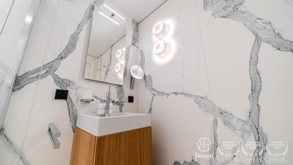 BOSEN | Kompletne zariadený 1 izbový byt v projekte LuxApartments, Penati Golf Rezort