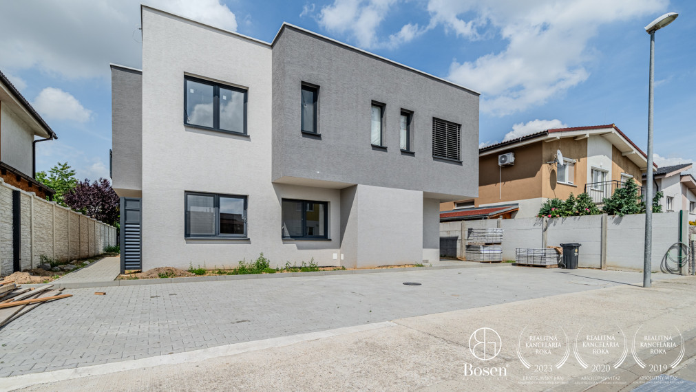 BOSEN | 3 izbový mezonet v novostavbe, 2 x parkovacie státie, Stupava, ul. Sama Tomášika