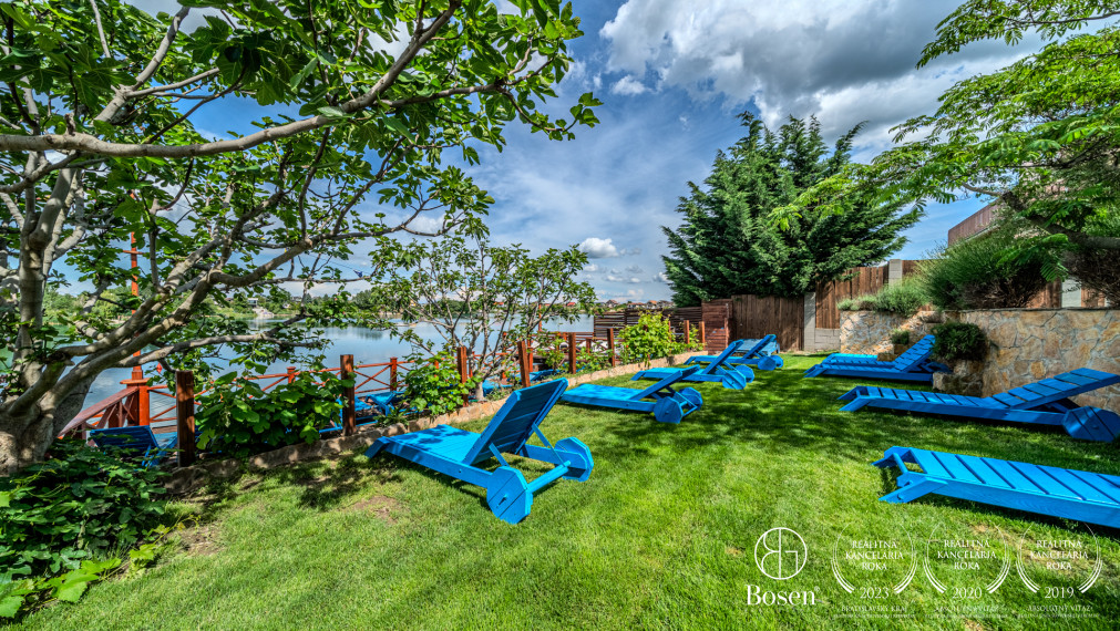 BOSEN | Apartmánový komplex s plážou a wellness, Košariská