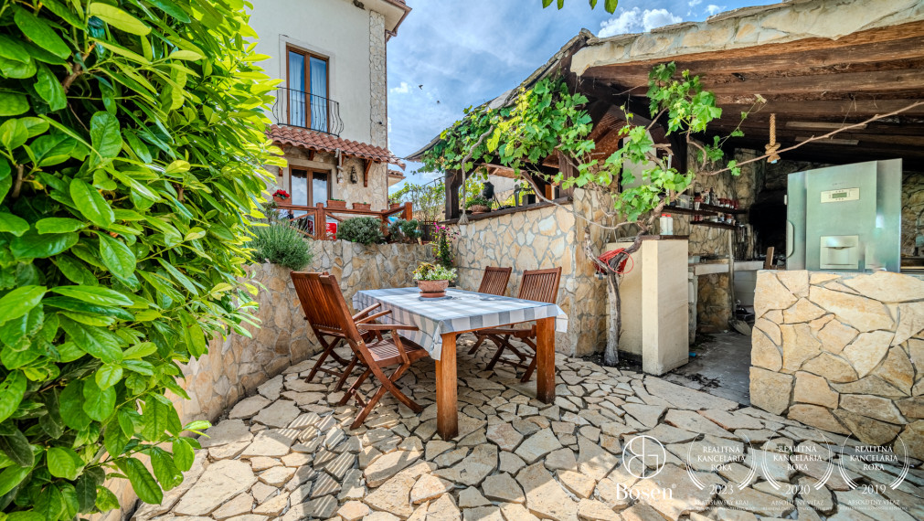 BOSEN | Apartmánový komplex s plážou a wellness, Košariská