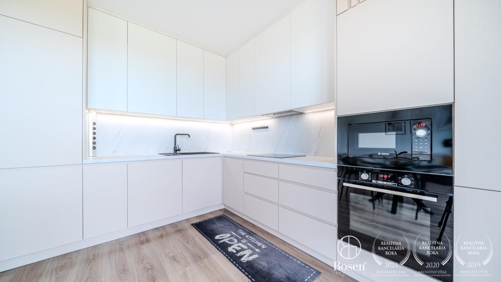 BOSEN | Na prenájom prémiový 3-izbový byt v novostavbe, 86 m², balkón, garáž, Záhorská Bystrica - rezidencie Karpatium.