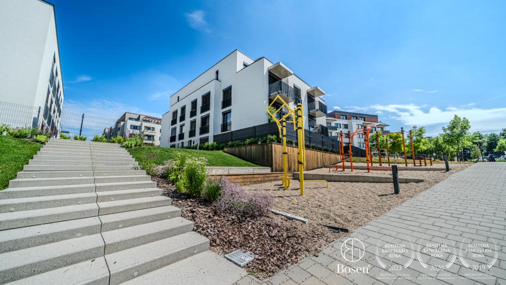 BOSEN | Na prenájom prémiový 3-izbový byt v novostavbe, 86 m², balkón, garáž, Záhorská Bystrica - rezidencie Karpatium.