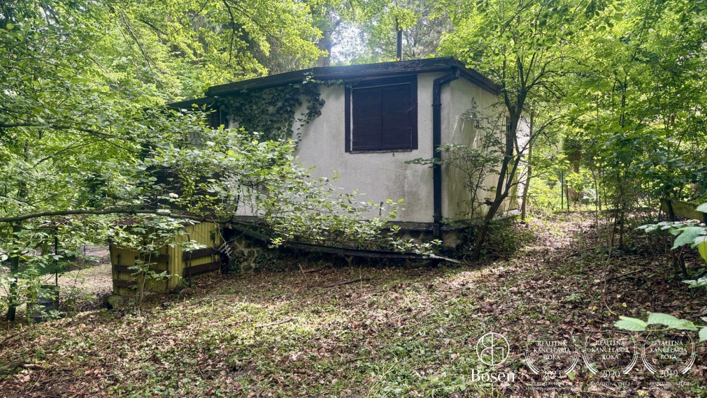 PREDANÉ - BOSEN | Chata s projektom na predaj, Modra