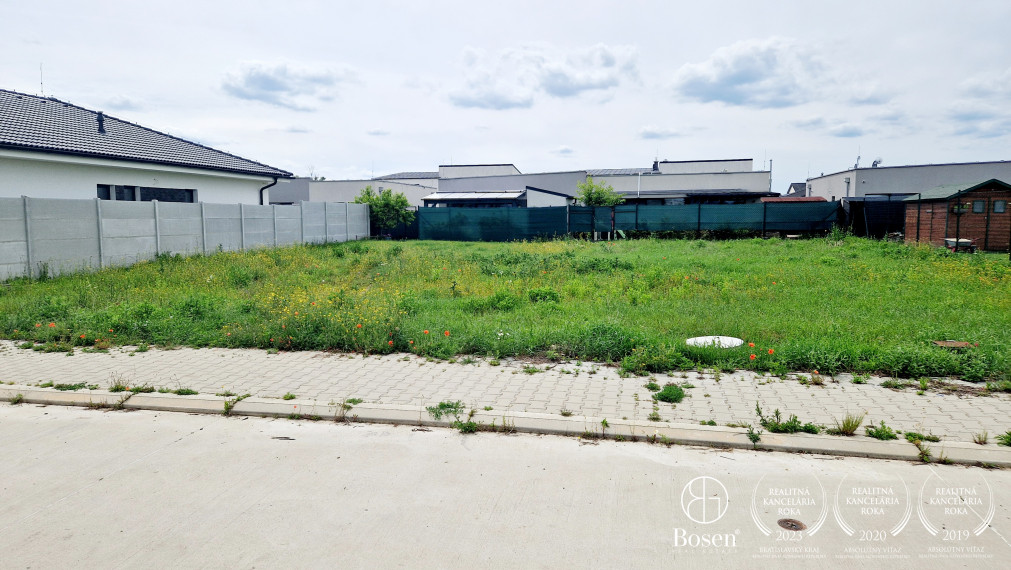 BOSEN | Stavebný pozemok o rozlohe 562m2