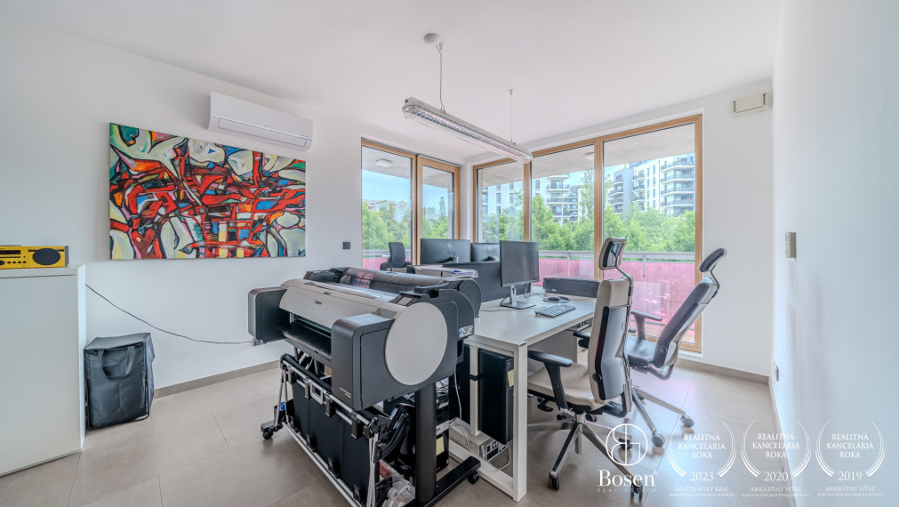 BOSEN | Spacious 3-room apartment in the Cubicon project, 101 m2, Mlynská dolina