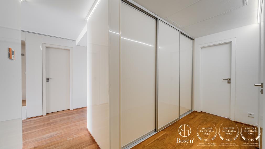 BOSEN | PREDANÉ | 4 izbový byt s výhľadom na Dunaj, 153m2, RIVER PARK