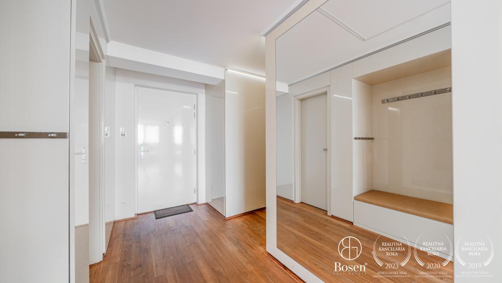 BOSEN | PREDANÉ | 4 izbový byt s výhľadom na Dunaj, 153m2, RIVER PARK