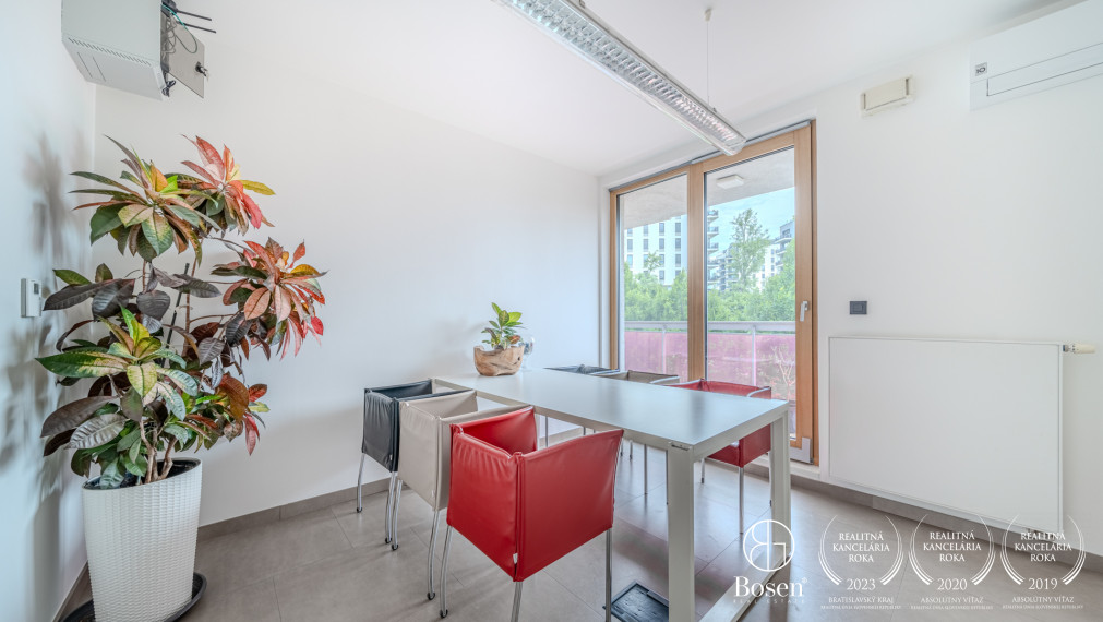 BOSEN | REZERVOVANÉ priestranný ateliér v projekte Cubicon, 101 m2, Mlynská dolina