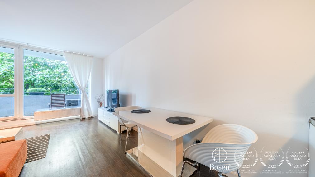 BOSEN | PRENAJATÉ Prenájom 2 izbového bytu v Bratislave - Ružinov, komplex Koloseo