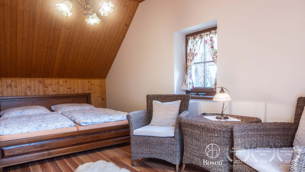 BOSEN | REZERVOVANÉ - Chata pri Evičkinom jazere Štiavnické Bane